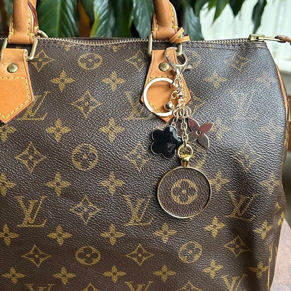 CLOVER CLOVER Bag Charm Brown Black Gold Tone Charms - Picture 3 of 8